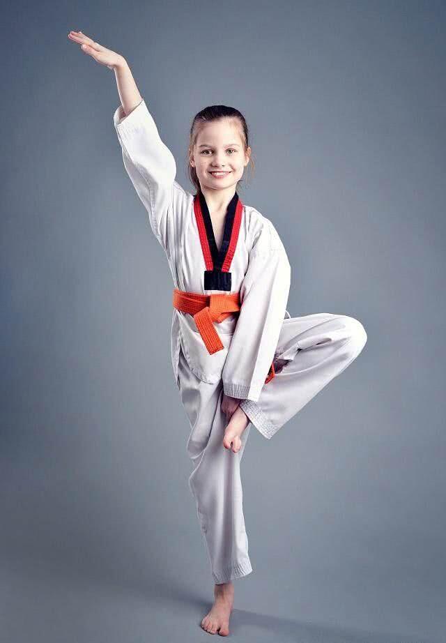 北大才女：跆拳道根本不能实战，女跆拳道冠军练十年被未成年杀害