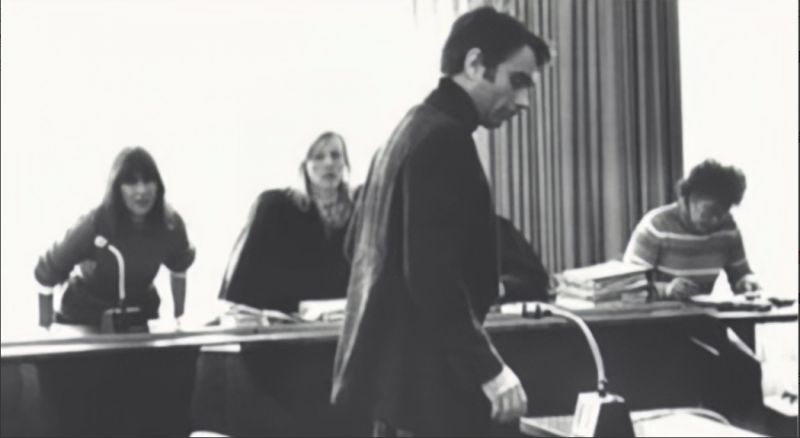 1980年七岁女孩被猥亵杀害，凶手想抵赖免罪，法庭上母亲连开8枪