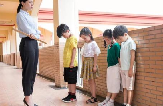 小学“教师编”或不再吃香，未来这类教师可能会逆袭，成为香饽饽