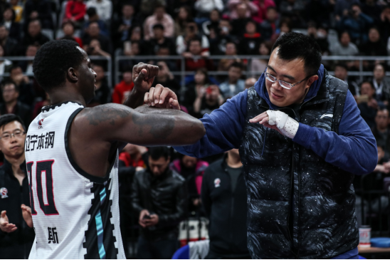 韩德君为什么没去nba(巅峰大韩能否征战NBA，劣势过于明显，无法成为轮换)