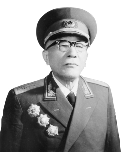 彭德怀手下的十大名将，个个战功赫赫！谁的成就最高？