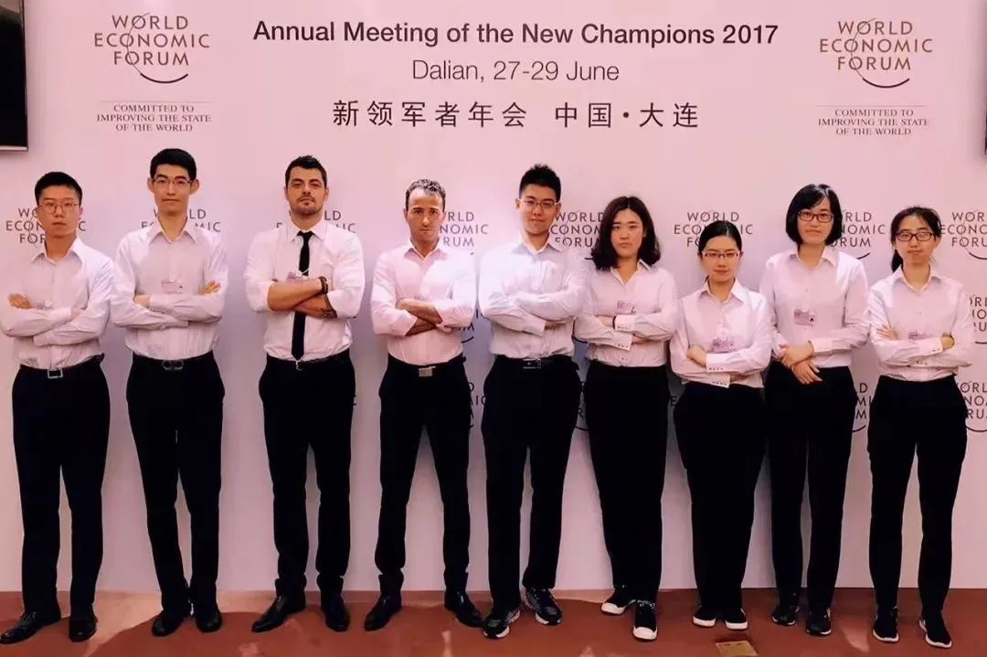 来大外！一起展望前方星辰大海！