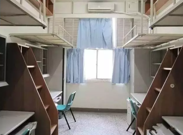 国内“豪华宿舍”大学排名，配套设施很齐全，上床下桌都是标配