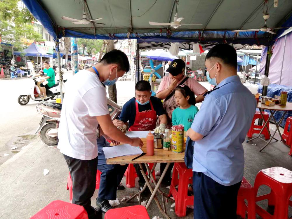 要开学了！广东市场监管护航开学“第一餐”，严守食品安全关！