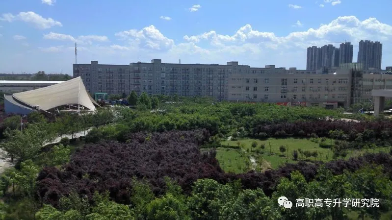 河南机电职业学院