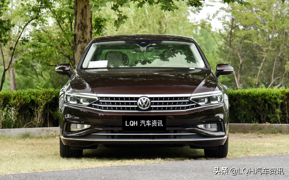 手握25万，首选奥迪A4L呢？还是选择迈腾、帕萨特好？
