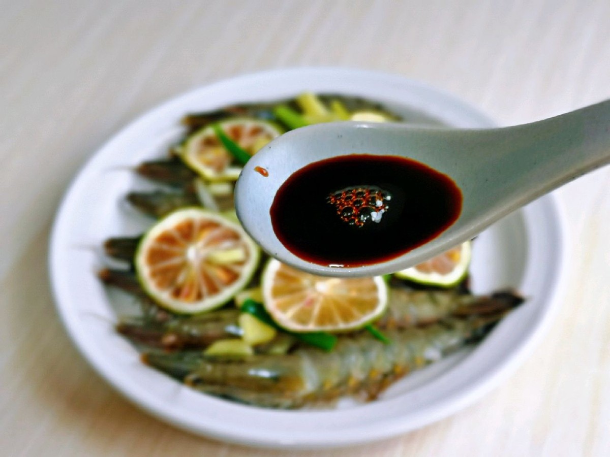 原汁原味的黑虎虾的做法（黑虎虾这样做鲜美可口）