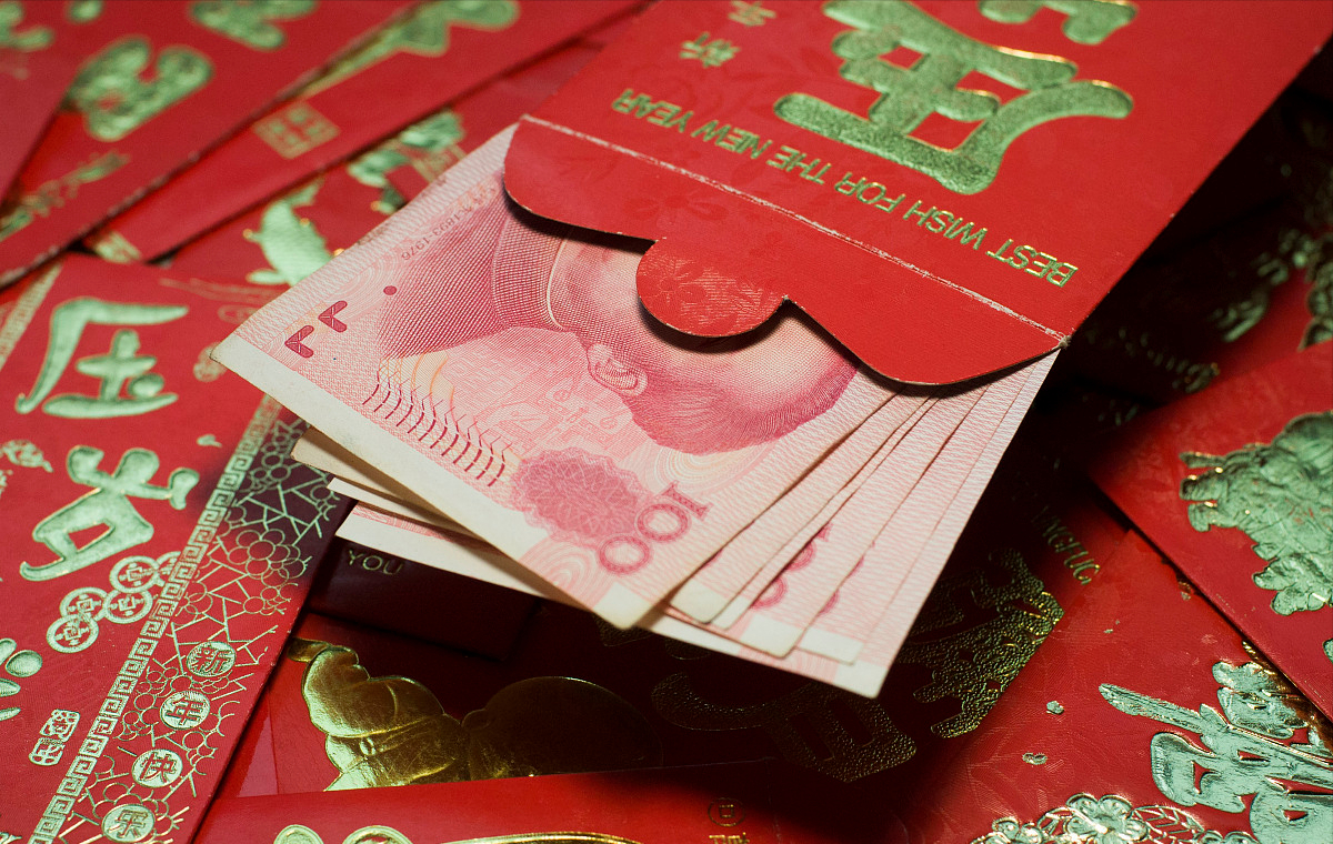 过年收红包，暖心瞬间，感恩之情溢于言表