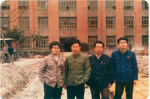 曾是农药厂工人，他29岁上大学、31岁考研，如今当选中国科学院院士！