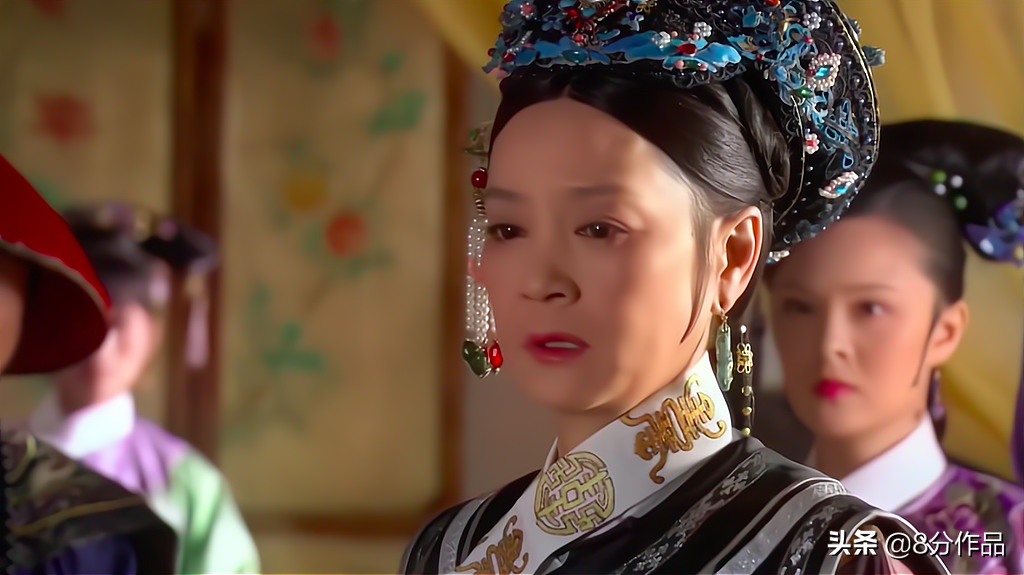 《甄嬛传》：富察贵人被猫扑倒之后，有没有流产？原作中她并没有