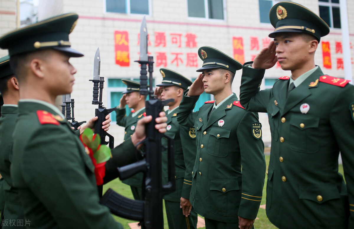 专科有没有军校？在高考能直接报考吗？我给小王分析这几个方面