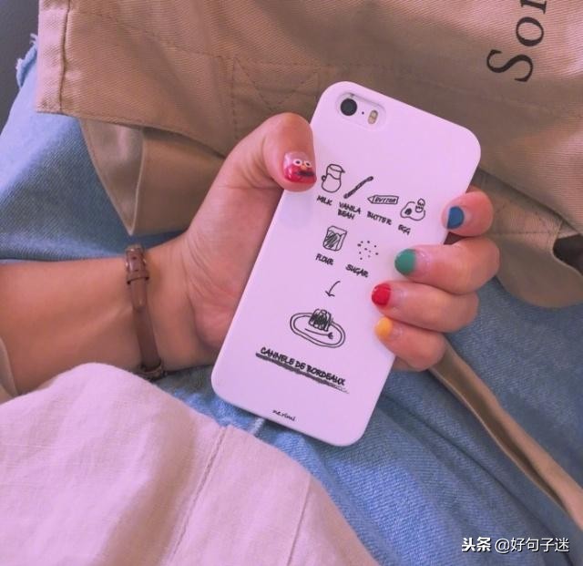 抖音最热最火的伤感句子 孤独与难过有谁能理解图片
