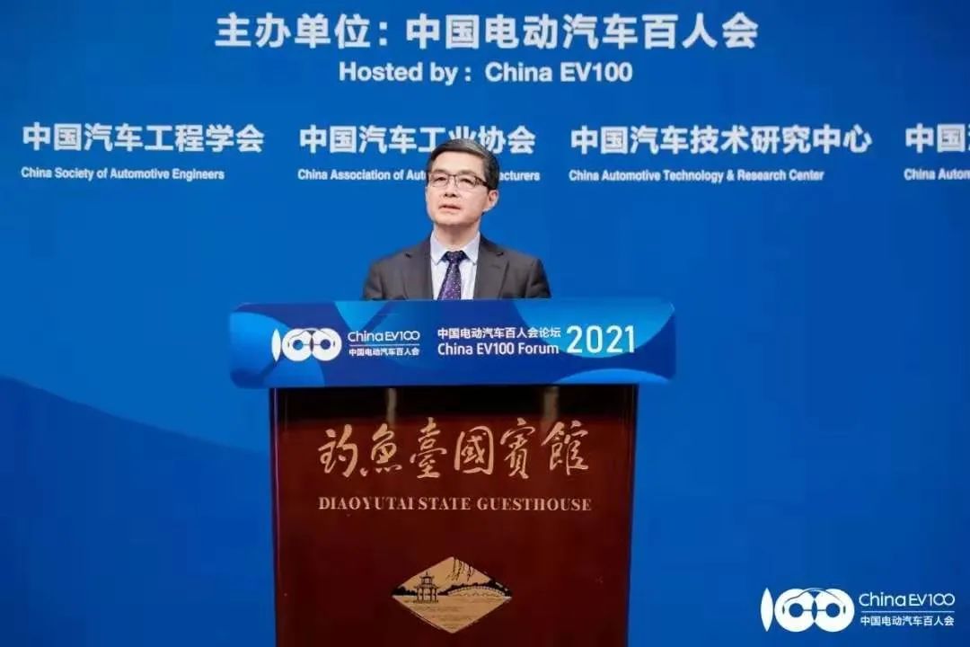 续航千公里遭炮轰，广汽石墨烯电池背后：PPT造车或技术变革？