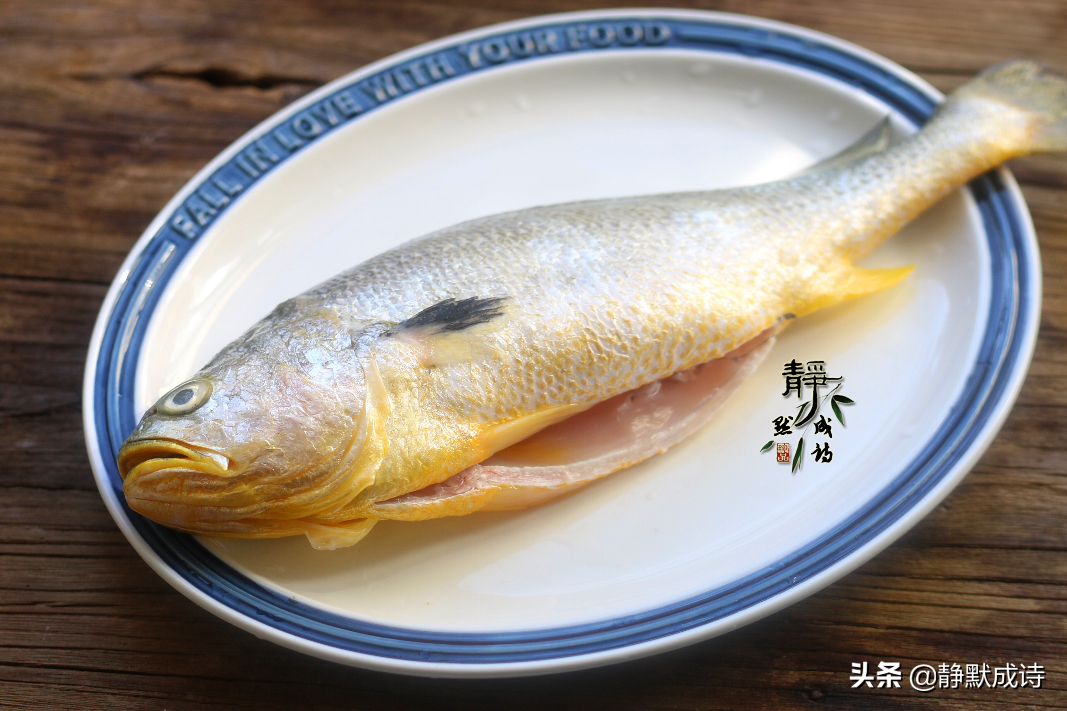 春节家宴没它不成席，黄花鱼这么做，比带鱼都受欢迎，好吃又解馋