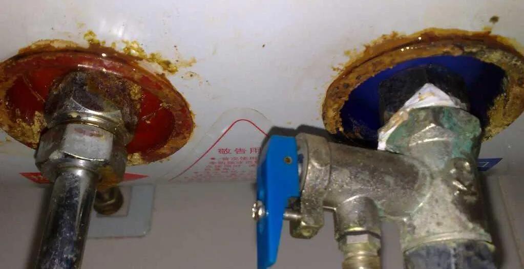 了解一下电热水器漏水问题，自己在家就可以维修