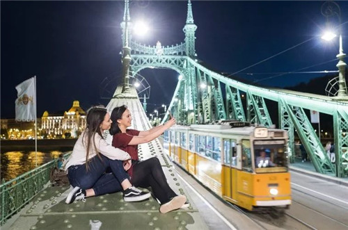 网上团购旅游,网上团购旅游票哪个网站更便宜
