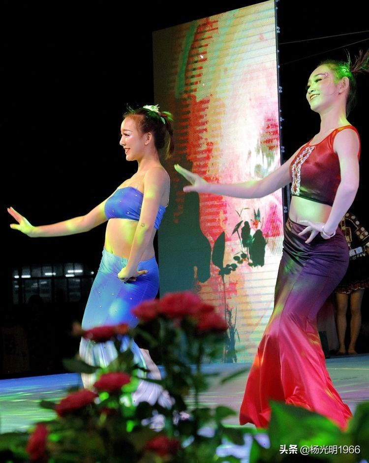 施秉一中：唱响青春   舞动人生