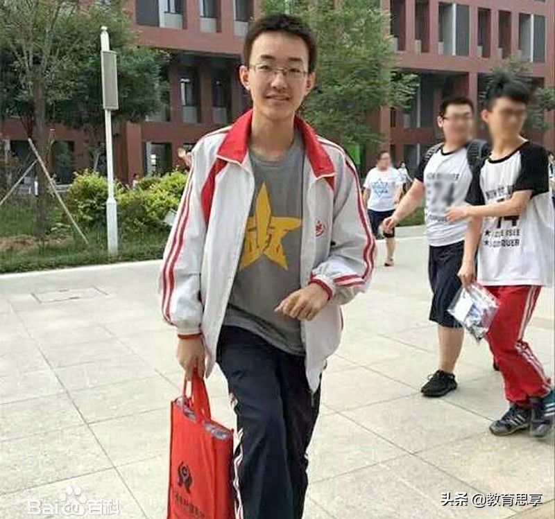 河北衡中学霸袁嘉玮：高考706分被清华北大疯抢，学习没有秘诀