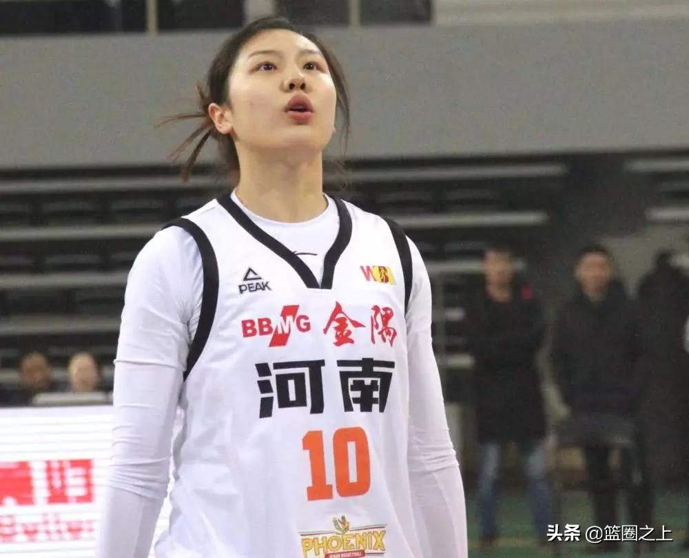 nba底板广告为什么不同(不输NBA的设计！这套球衣这么美，却从未登上WCBA舞台)