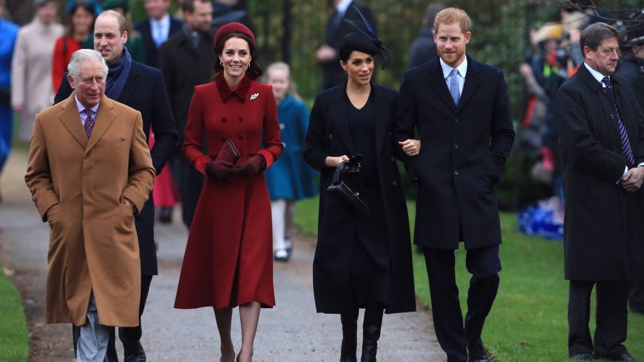 英国餐桌礼仪（盘点英国王室必须遵守的饮食规则）