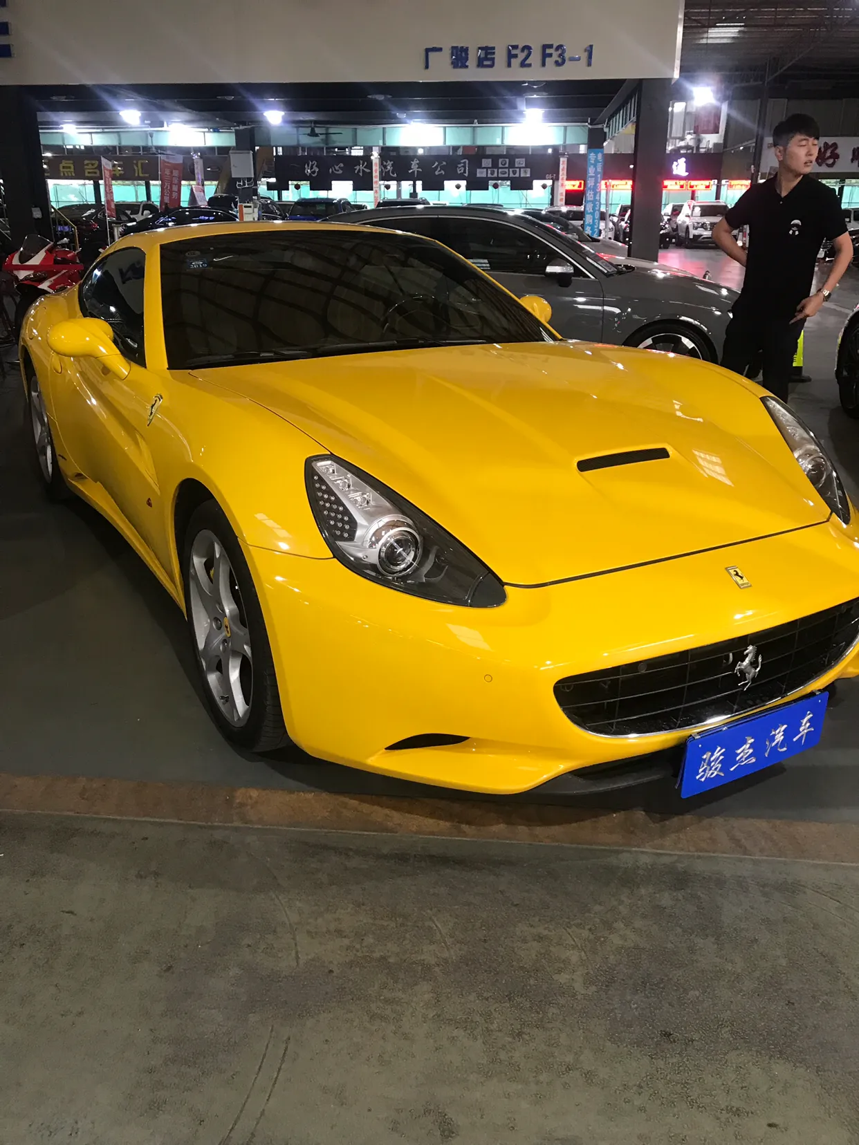 逛广州最大的二手车市场：广骏二手车市场
