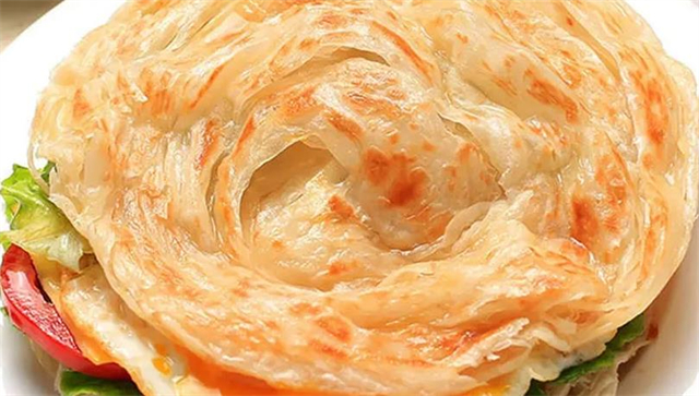 正宗手抓饼做法，外酥里软层次多，多做一些冻起来，当早餐好方便