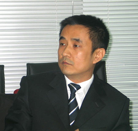 炒房的后果：曾经的江西首富，如今躲债香港，父亲葬礼都不敢去