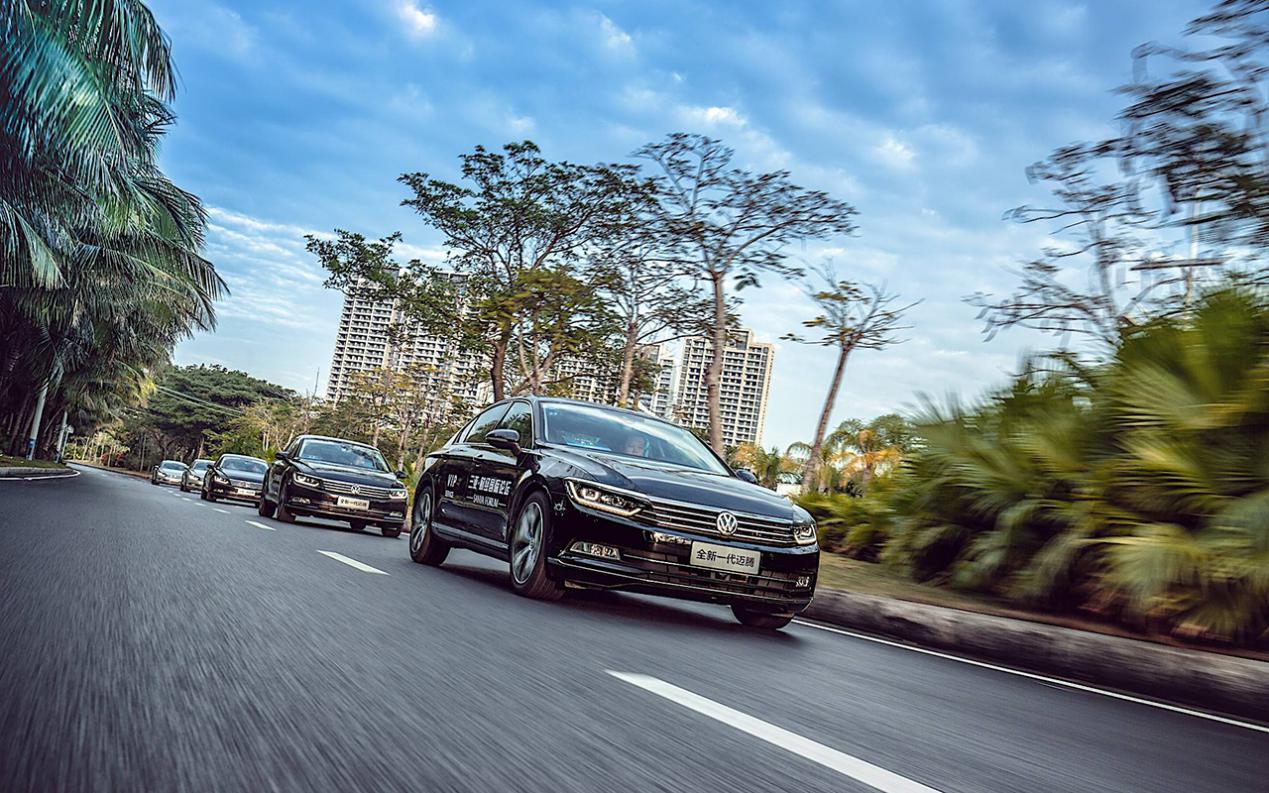 曾经的中型车销量冠军，现在优惠4-5万，大众迈腾还能买吗？