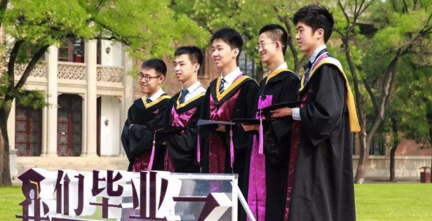 读大专的学生算不算大学生？众人看法不一致，官方给出正确答案