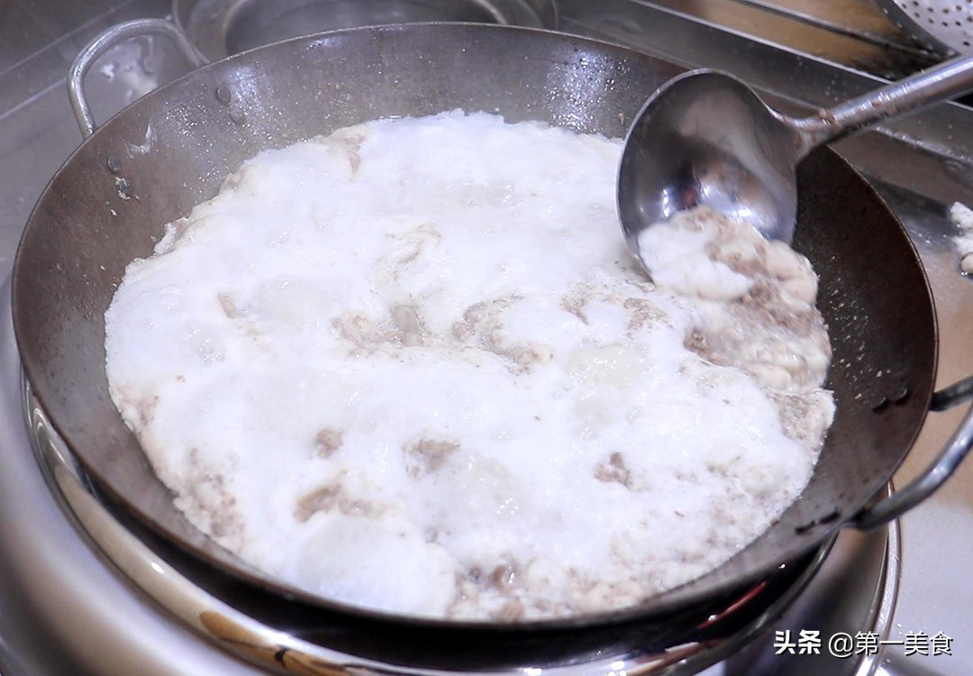 大鹅怎样做好吃（香辣鹅肉的家常做法分享）