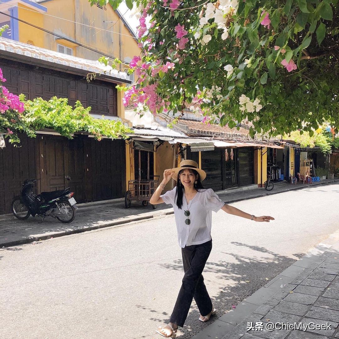 越南模特撞脸章子怡爆红！极品氛围美女，一张会说故事的清冷脸