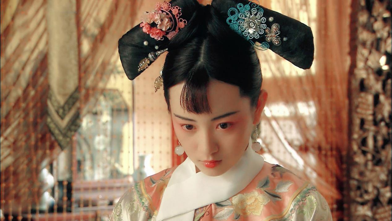 可怜的瑾妃在八国联军侵华战争的时候,慈禧太后和光绪皇帝都