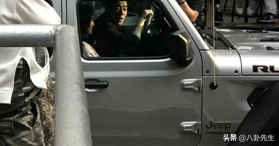 越是小咖越注重排场?布瑞吉婚车400万,言承旭开10年二手车