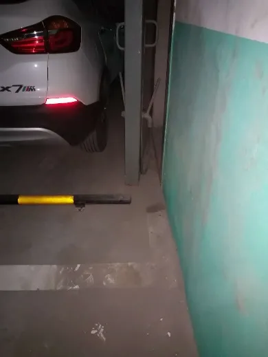 建筑师们,请不要再设计这种停车位了