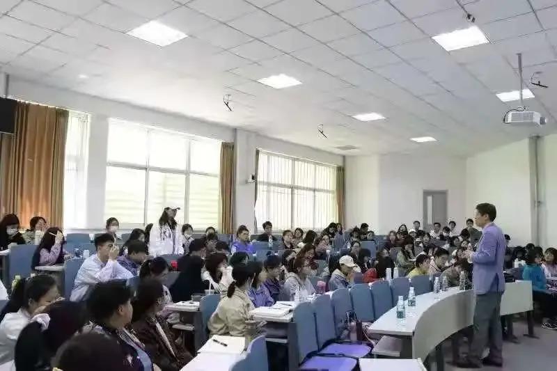 院系风采 | 国际关系学院