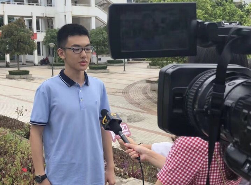 昔日“最帅高考状元”现状曝光，网友感叹，他把人生看得太透彻了