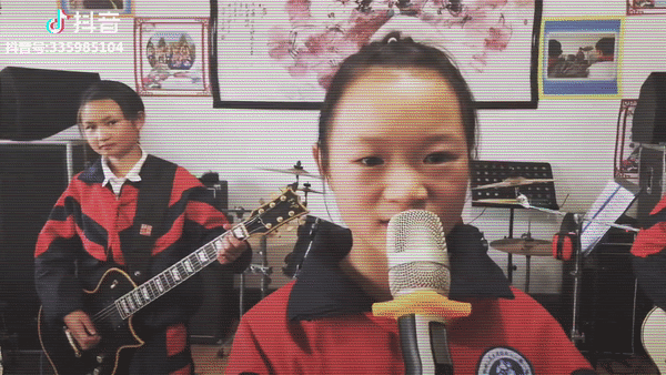 2020这些瞬间，笑着笑着就哭了