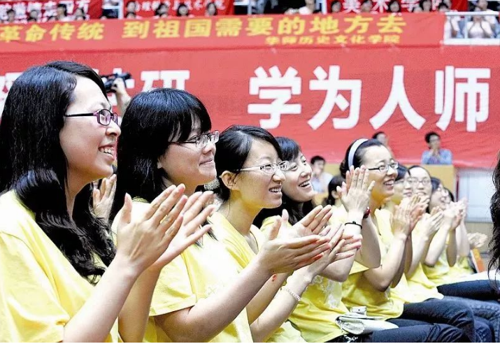 云南考生高考713分，被清华录取却哭了，看到他的手恍然大悟