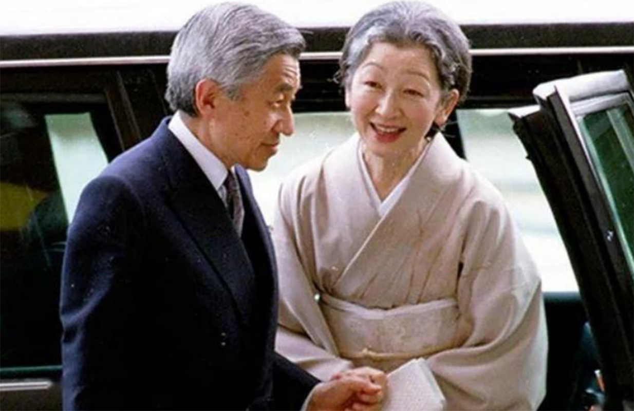 美智子：被婆婆良子高压统治41年，晚年化身恶婆婆，折磨儿媳雅子