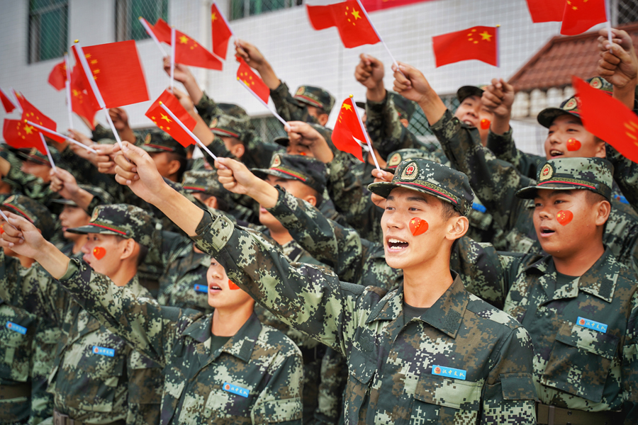 献礼华诞 | 解放军及武警部队“双节”晚会大联欢