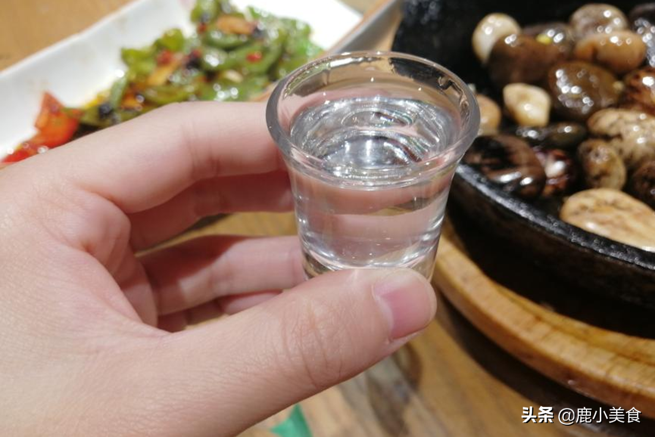 100元档内,52款低端白酒推荐及总结,都是纯粮好酒,盲买不吃亏