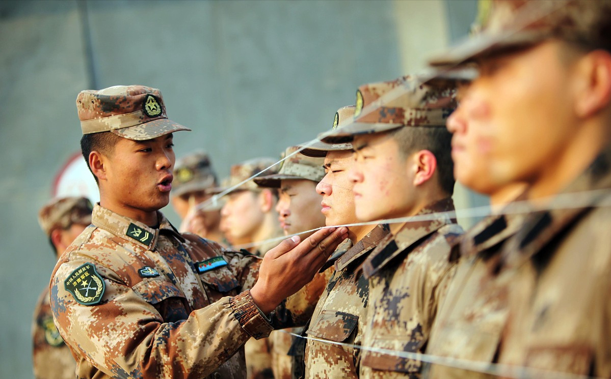 当兵“考士官学校”和“转军士”，区别非常大，新兵和父母须知