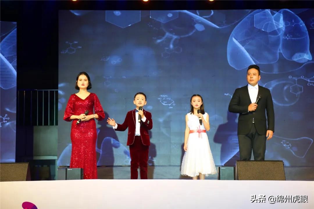 巅峰对决：绵阳八强初中亮剑出征，你更喜欢谁？