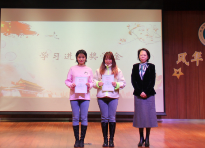 大学里拿奖学金意义非凡，金钱奖励只是冰山一角，提前了解不吃亏