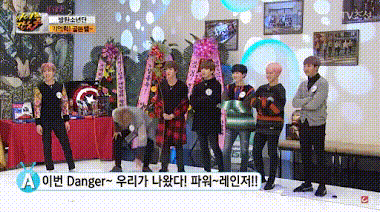 郑号锡电梯事件，V甩毛巾RAP，算尴尬吗？Jin：别看我的