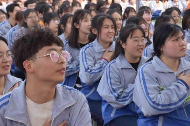 2021新高考方案来了，浙江将实行“7选3”模式，家长：其他省份呢