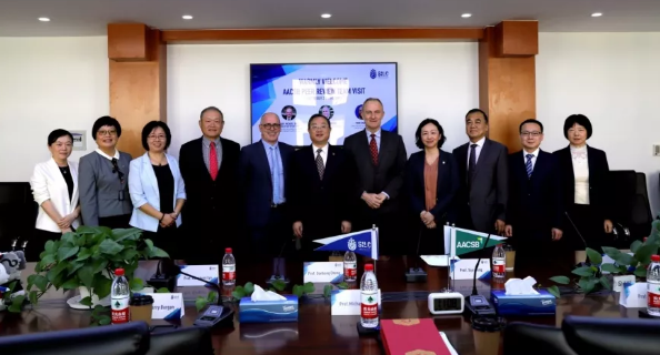 欢迎报考2022年上海大学悉尼工商学院研究生