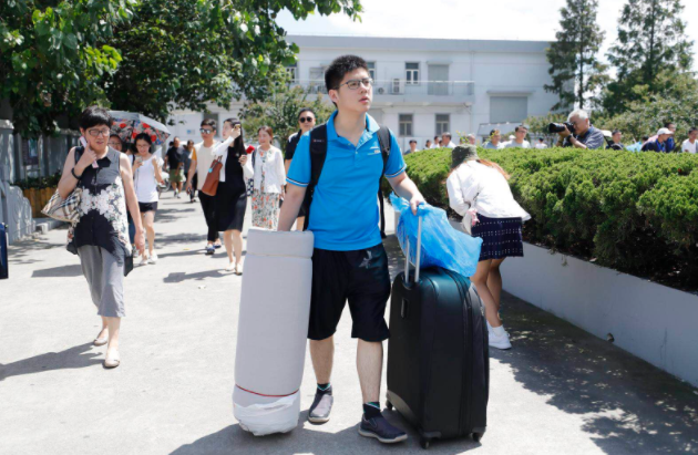 收到大学录取通知，却不去报到的学生，会有什么后果你知道吗？