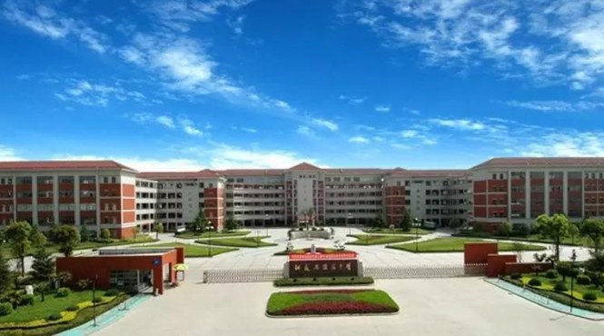 江苏一所低调的高中，实力强一本上线率高，地位不输衡水中学