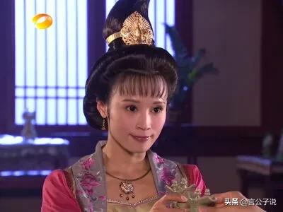 10大“秘史美人”今昔对比，有人改名退圈，有人成导演“小女友”